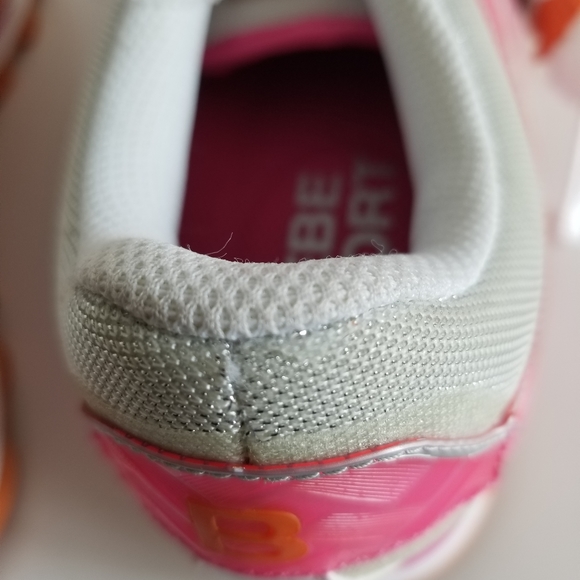 Bebe Sport Shoes - Size 8.5 - Picture 11 of 11